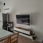 F&F Guest House